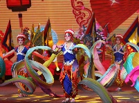 2026年谷城县新春团拜暨春节联欢晚会浓情上演