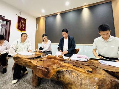 “亿元村”的晨会，为何34年雷打不动