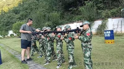 火热报名中！这个夏天，为孩子开启一段难忘的成长之旅