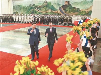 习近平同芬兰总统斯图布会谈