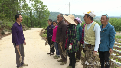 身边的感动 | 眼睛看不见，心地很善良！他是残疾朋友的贴心人