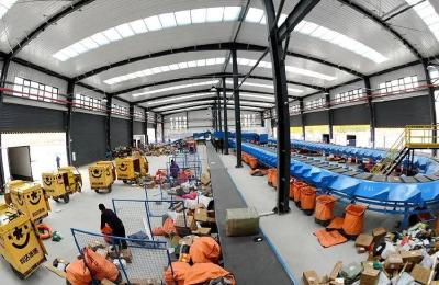 聚力建支点 夺取开门红丨湖北保康：打通 “大动脉”激活 “微循环” 物流共配中心跑出“加速度”