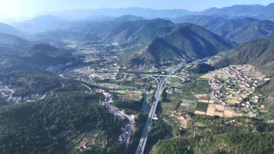 一条美丽路网，托举稳稳幸福！“四项行动”成为保康乡村振兴的活力之源 