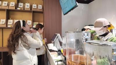 左手奶茶，右手养生！快来打卡保康首家“药食同源”茶饮店
