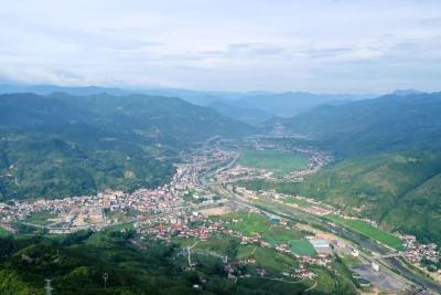 襄阳保康马桥镇、马良镇：矿业强镇扛重任 实干奋进启新程 