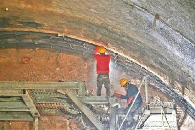 【湖北日报】沪渝蓉高铁当阳段建设提速