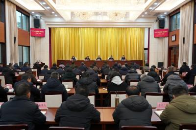 “锻长板、补短板、管到位”  推动“清洁家园”常态长效  我市召开2025年四季度“清洁家园”工作推进会