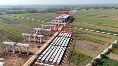 驶入发展“快车道”，幸福当阳沿路来！