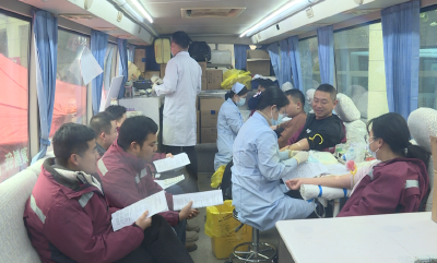 【视频】县卫健系统组织医务人员积极开展无偿献血活动