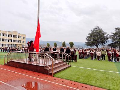 城西小学孔坊校区举行2024年春季开学典礼