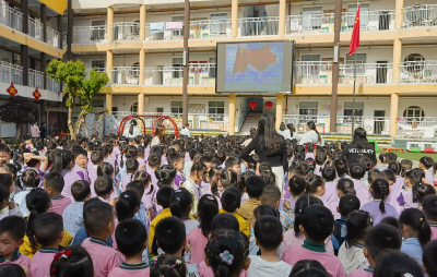 县直机关幼儿园开展“4·15”全民国家安全教育日系列宣传活动