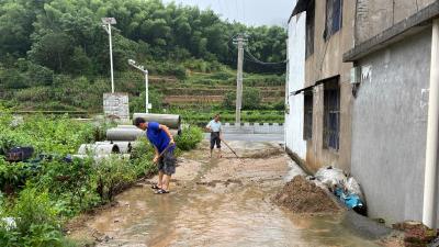 【积极应对强降雨】汛期已至 温泉镇全力迎战