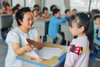 【教育之窗】县城西小学开展一二年级语数无纸化测评活动
