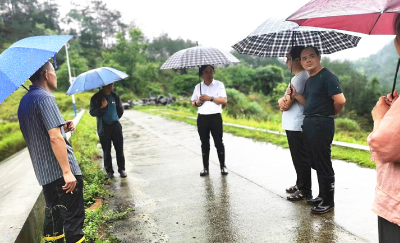 【积极应对强降雨】温泉镇筑牢防汛“安全墙”