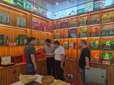 湖北英山供销：服务产销对接 助力“山货出山” 