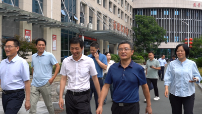 【健康英山】省疾控中心党委书记朱洪波来我县调研 