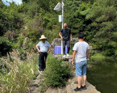 草盘地镇：全力以赴防汛备汛 筑牢人民安全“堤坝”