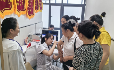 【健康英山】英山县医共体总医院妇幼保健院院区：“三伏贴”火热开贴