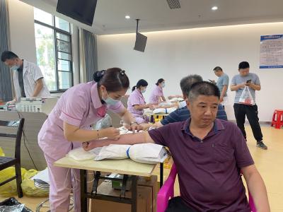 【教育之窗】县长冲中学杨柳湾校区：无偿献血传真情 助力生命暖人心
