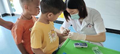 【教育之窗】县第四幼儿园南河园区开展幼儿体检活动