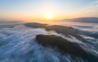 【愛(ài)我三河·行攝英山】美麗英山城