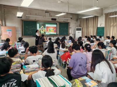 【教育之窗】长冲高中开展新教师过关课活动