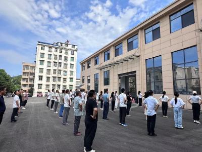县公路事业发展中心：健康活力“工间操”  提振工作精气神