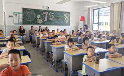 【教育之窗】城西小学：家校聚合力 凝心向未来