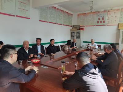 【健康英山】医共体总医院雷家店镇分院：九九重阳节 浓浓敬老情