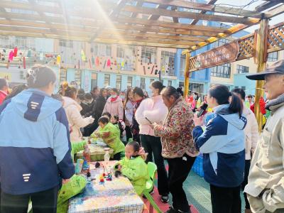 【教育之窗】县第四幼儿园方家咀园区：家园零距离 成长共相伴