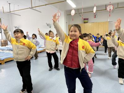 【教育之窗】第三幼儿园：印度舞蹈走进课堂 点亮多彩童年