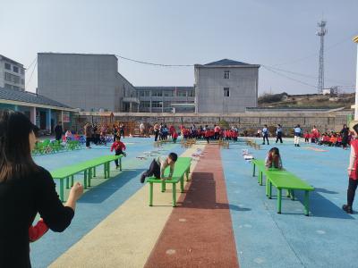 【教育之窗】县第四幼儿园南河园区举行冬季运动会