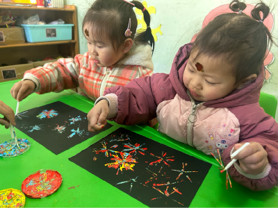 【教育之窗】县第三幼儿园草盘园区开展手工活动  
