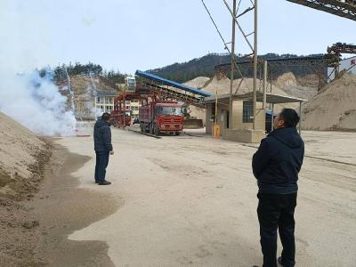 县九昇集团开源再生公司：爆竹声声送吉祥 开工大吉启新程