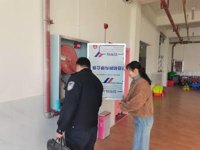 【教育之窗】县直机关幼儿园温泉园区：警校携手 筑牢校园安全防线
