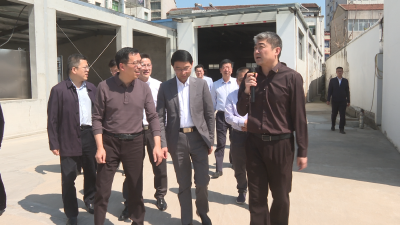 【快讯】北京同仁堂集团来我县考察指导中药材产业发展工作