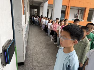 【教育之窗】县实验小学：“数字食堂”赋能膳食经费透明化管理