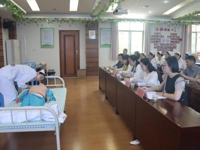 英山县总医院温泉镇分院举办“5.12国际护士节”技能操作比赛