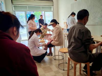 【健康英山】传承千年艾草香 中医惠民暖社区