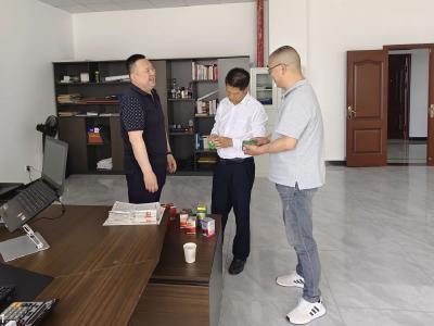 县领导到湖北金骉药业股份有限公司走访调研