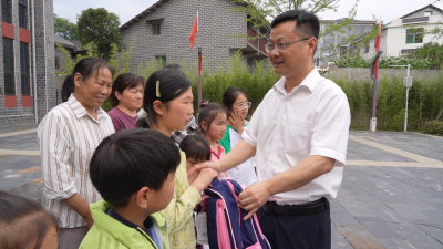 【视频】县总工会：情暖“六一” 与爱“童”行
