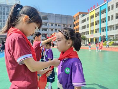 【教育之窗】县实验小学举行2025年新队员入队仪式