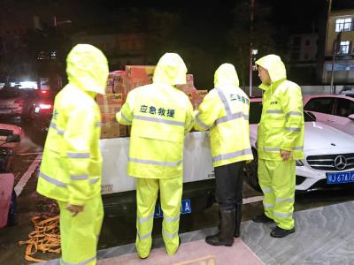 臨時安置有溫情 部門關(guān)懷暖人心