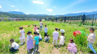 【教育之窗】第二幼儿园石头咀园区：艾香传情 稚手献礼