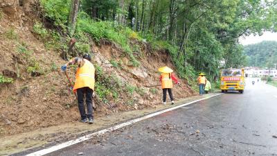 縣農村公路事業(yè)發(fā)展中心：排險除患保暢通