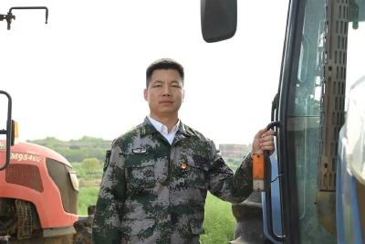 《老兵宣講大別山精神》楊愉銳：用大別山精神照亮田野夢想