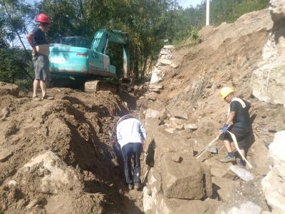溫泉鎮(zhèn)下貝沖村：搶修20米垮塌路段 打通群眾出行“安心路”