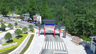 英山避暑漂流+康養(yǎng)產(chǎn)品線路發(fā)布  暢享清涼夏日之旅 