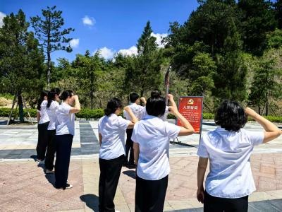 【干部素質(zhì)提升年】縣直機(jī)關(guān)幼兒園黨支部：賡續(xù)紅色血脈 踐行使命擔(dān)當(dāng)
