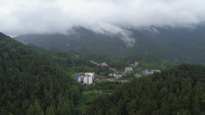 【遇見畢昇·英山避暑漂流季】九大主題活動(dòng)點(diǎn)燃暑期?三大主題線路全域發(fā)力
